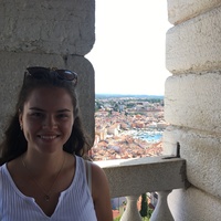 Abigail R's profile photo